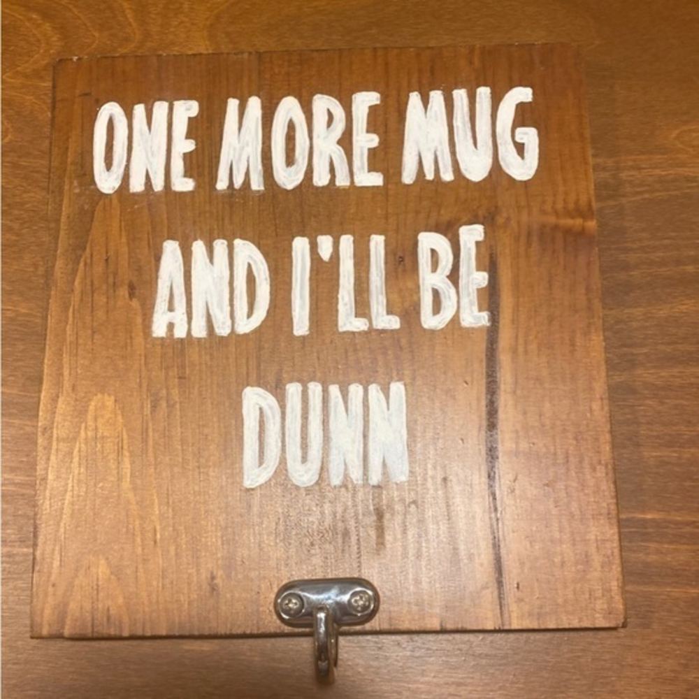 Costume sign Rae Dunn mug‎ holder
